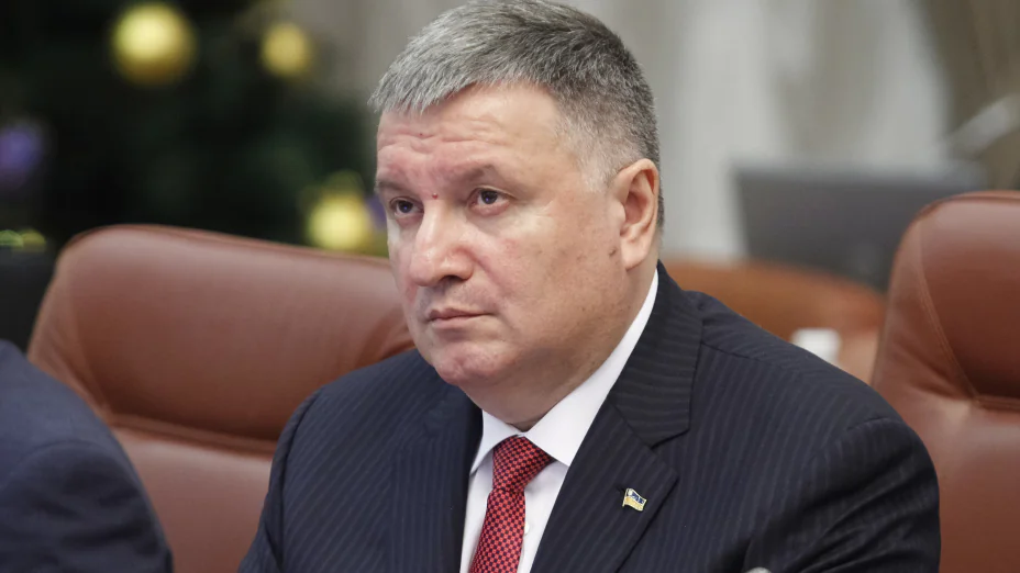 Где сейчас Арсен Аваков в 2025 ? Куда делся и пропал ?