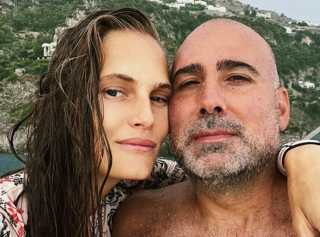 Муж Аллы Костромичевой: жизнь вне камер и редкие факты о Джейсоне Капоне