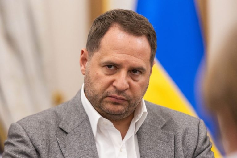 Андрей Ермак Национальность Родители: биография и личная жизнь