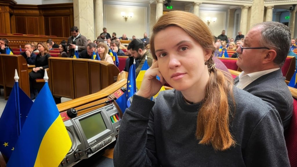 Мар'Яна Безугла Особисте Життя: біографія, кар'єра та приватні сторони