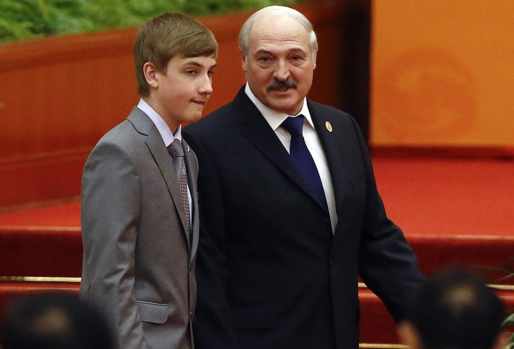 Син Лукашенка: подробности биографии и карьеры сына президента Беларуси
