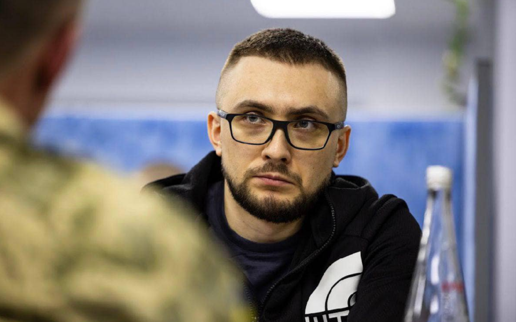 Хто Такий Стерненко: біографія, кар'єра та особисте життя