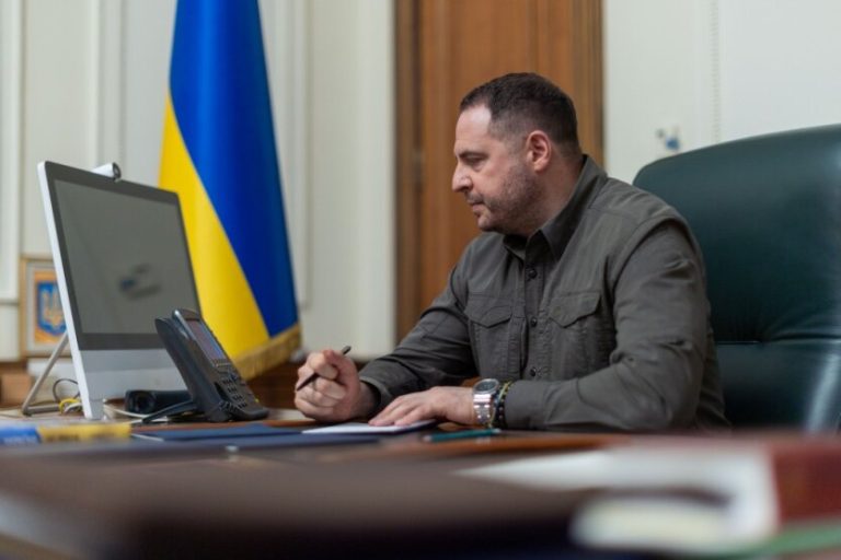 Андрій Єрмак Особисте Життя: детальний огляд біографії та кар’єри
