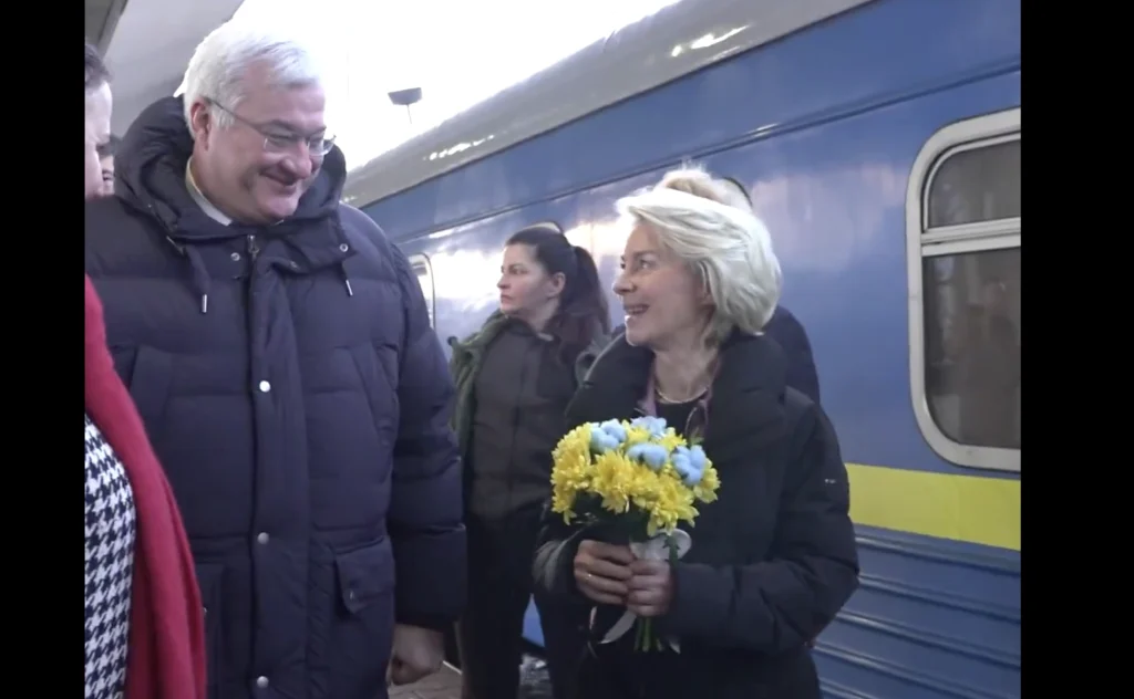 Урсула Фон Дер Ляєн: сколько у неё детей и как устроена её семья
